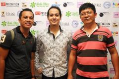Artpreciation - Terry Agudo, PSC staff (left) and Arlyn Laroya, PSC President/CEO (right) with Hero Angeles, the artist.