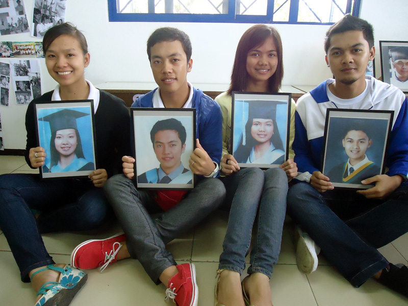 The graduates of Pag-asa Social Center